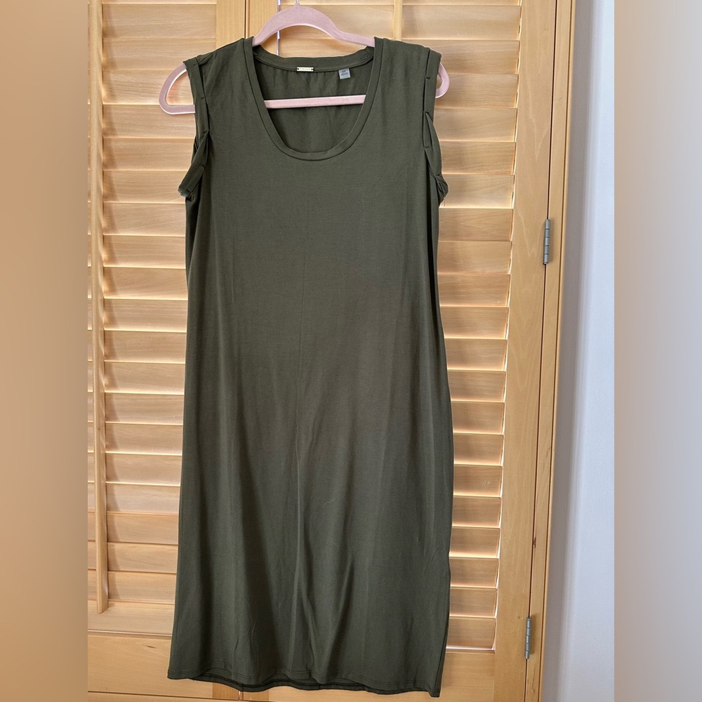 Elie Tahari Olive Midi Dress